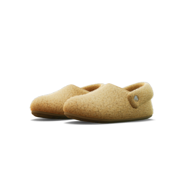Crocs Classic Cozzzy Slipper "Wheat"